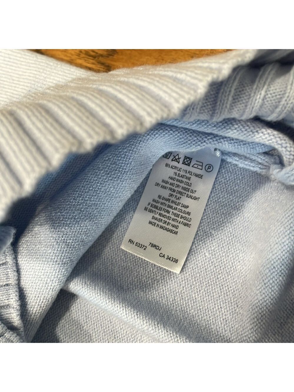 French Connection NWOT Powder blue mock neck sweater size S - Picture 4 of 4